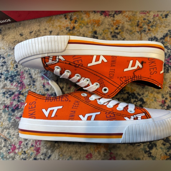 Virginia Tech womens sneakers size 6 brand new never worn - Picture 1 of 6